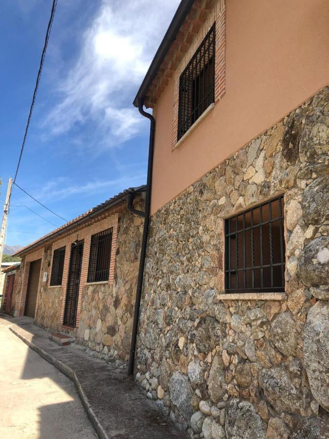 Villa El huerto de Lino Candeleda Exterior foto